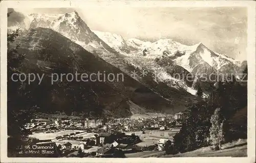 Chamonix Vue panoramique et le Mont Blanc Massif Kat. Chamonix Mont Blanc