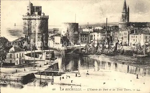 La Rochelle Charente Maritime Entree du Port et les Trois Tours Kat. La Rochelle