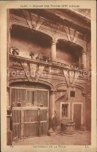 Albi Tarn Maison des Vignes XVI siecle Interieur de la Cour Kat. Albi