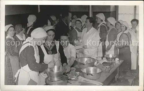 Emmendingen Frauen in der Kueche Kat. Emmendingen