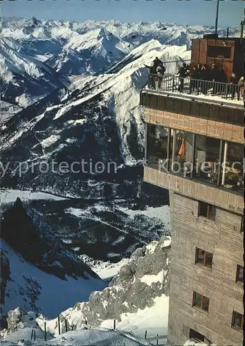 Zugspitze Gipfelstation mit Lechtaler Alpen Kat. Garmisch Partenkirchen