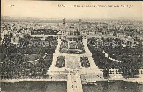 Paris Vue sur le Palais du Trocadero prise de la Tour Eiffel Kat. Paris