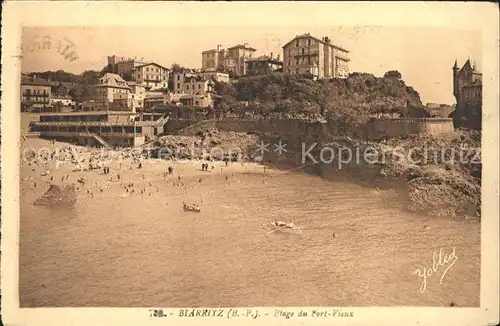 Biarritz Pyrenees Atlantiques Plage du Port Vieux Kat. Biarritz