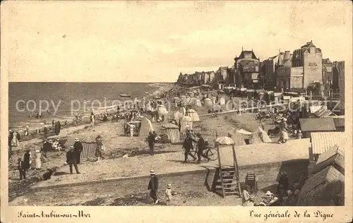 Saint Aubin sur Mer Calvados Vue generale de la Digue Plage Kat. Saint Aubin sur Mer