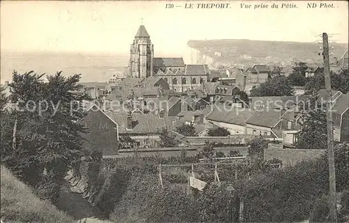 Le Treport Vue prise du Patis Eglise Kat. Le Treport