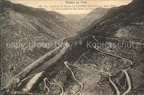 Gorges du Tarn Lacets de la Route du Causse Mejan a la Malene Kat. Le Rozier