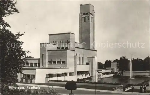 Hilversum Raadhuis Fontaene Kat. Hilversum