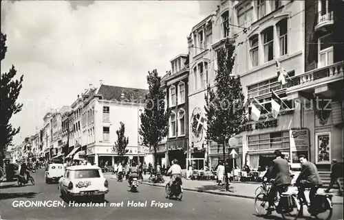 Groningen Herestraat met Hotel Frigge Kat. Groningen