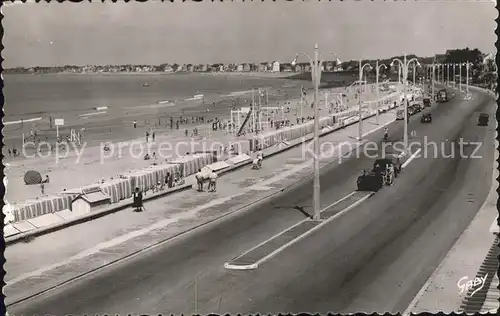 Pornichet Boulevard des Oceanides et la Plage Kat. Pornichet