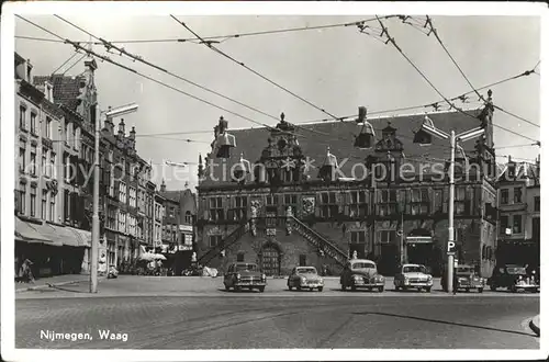 Nijmegen Waag Autos  Kat. Nimwegen Nijmegen