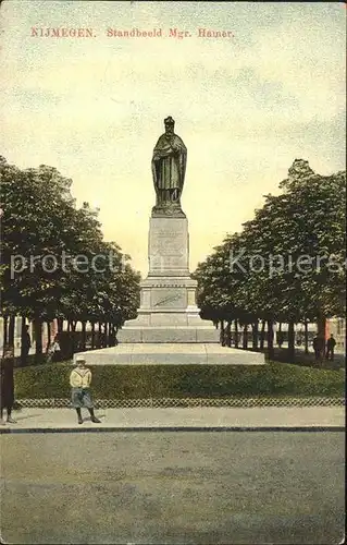 Nijmegen Standbeeld Mgr. Hamer Kat. Nimwegen Nijmegen