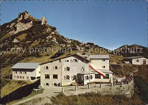 Stripsenjochhaus mit Stripsenkopf und Kaisergebirge Kat. Wildermieming