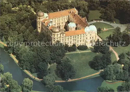 Celle Niedersachsen Fliegeraufnahme vom Schloss / Celle /Celle LKR