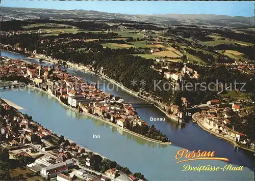 Passau Dreifluesse Stadt Fliegeraufnahme Kat. Passau