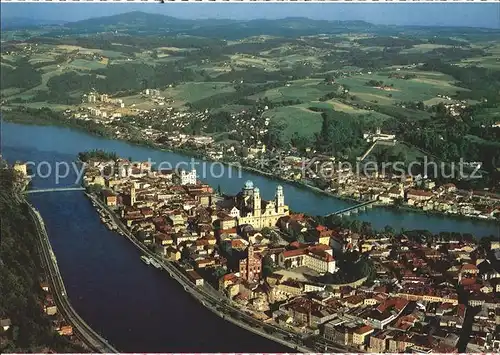 Passau mit Donau Inn und Ilz Fliegeraufnahme Kat. Passau