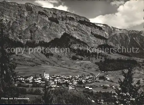 Flims Dorf mit Flimserstein Kat. Flims Dorf