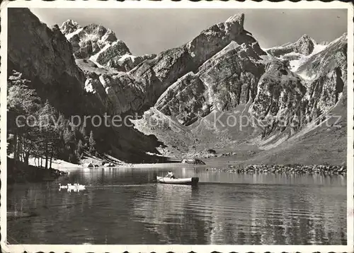 Seealpsee im Alpstein mit Altmann Rossmad und Saentis Kat. Schwende