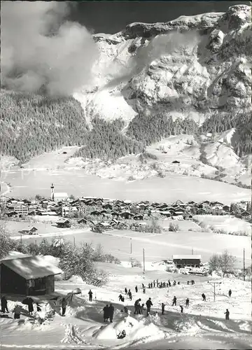 Flims Waldhaus mit Flimserstein Kat. Flims Waldhaus