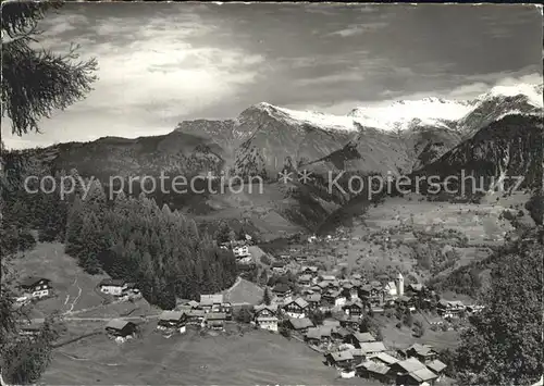 Tschiertschen Totalansicht mit Montalin Kat. Tschiertschen