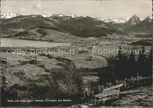 Einsiedeln SZ Blick vom Etzel gegen Sihlsee und Mythen / Einsiedeln /Bz. Einsiedeln