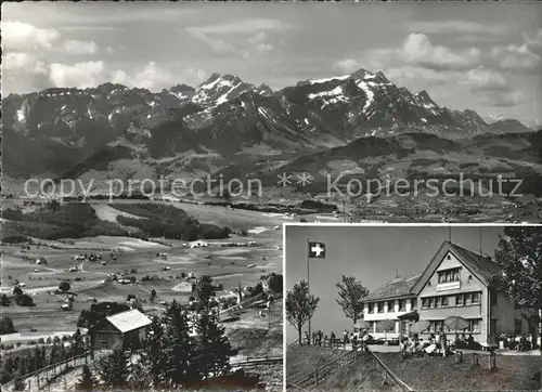 Gaebris Berggasthaus Schweizer Flagge Panorama gegen Saentiskette Appenzeller Alpen Kat. Gaebris