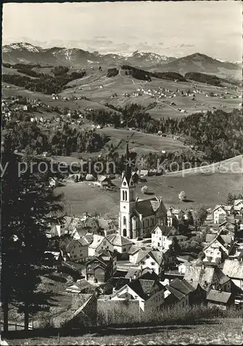 Rehetobel Ortsansicht mit Kirche Kurort Blick zum Kronberg und Speer Appenzeller Alpen Kat. Rehetobel