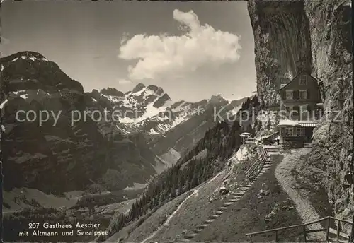 Ebenalp Berggasthaus Aescher mit Altmann und Seealpsee Appenzeller Alpen Kat. Ebenalp