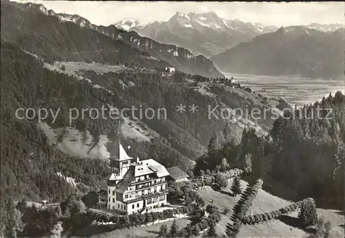 Les Avants Hotel de Souloup vue aerienne et les Alpes Kat. Les Avants