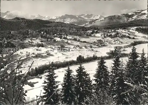 Flims Waldhaus Gesamtansicht Wintersportplatz mit Alpenpanorama Kat. Flims Waldhaus