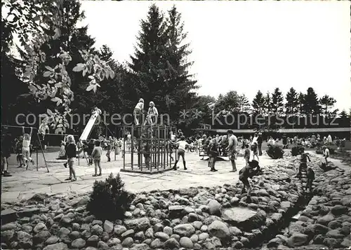Rueschlikon Park im Grueene Kinderspielplatz Kat. Rueschlikon