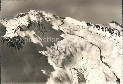 Parsenn Parsennbahn mit Weissfluhjoch Fliegeraufnahme Kat. Parsennfurgga