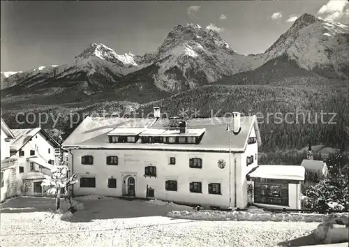 Guarda Inn Hotel Guardaval mit Lischanagruppe Scuol Tarasp Vulpera Kat. Guarda