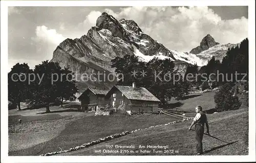 Braunwald GL Heuerbergli mit Ortstock Hoher Turm Bauer Kat. Braunwald