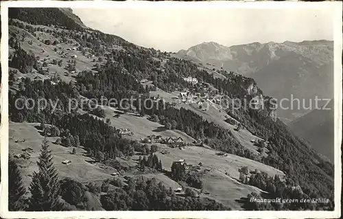 Braunwald GL gegen Schild Kat. Braunwald