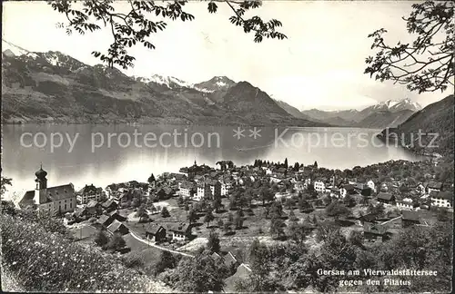 Gersau Vierwaldstaettersee mit Vierwaldstaettersee und Pilatus /  /