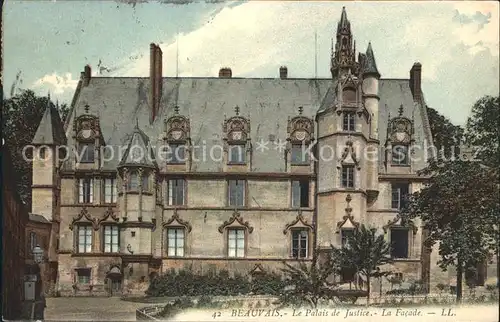 Beauvais Facade du Palais de Justice Kat. Beauvais