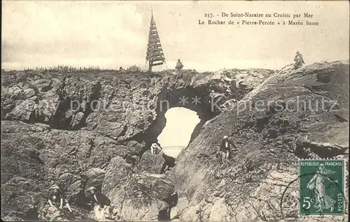 Saint Nazaire Loire Atlantique Rocher de Pierre Percee a maree basse Stempel auf AK Kat. Saint Nazaire