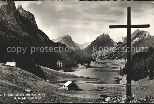 Appenzell IR Saemtisersee mit Roslenfirst und Widderalpstoecke Kat. Appenzell