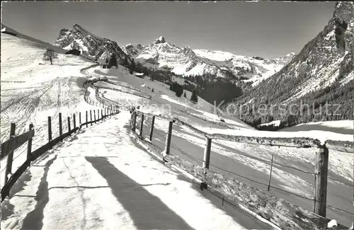 Schwenden Diemtigtal Kurheim Grimmialp Weg zum Grimmipass mit Rothorn und Spillgerte Kat. Schwenden Diemtigtal