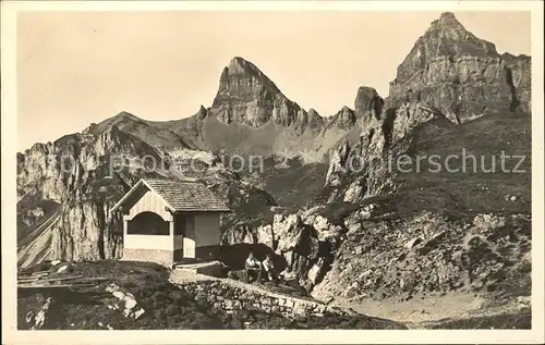 Kinzigpass Kapelle mit Rosstock und Faulen Kat. Buerglen UR