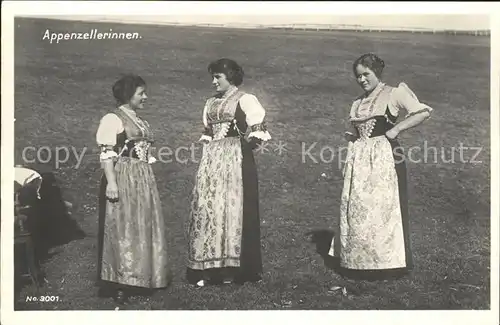 Appenzell IR Frauen in Tracht Kat. Appenzell