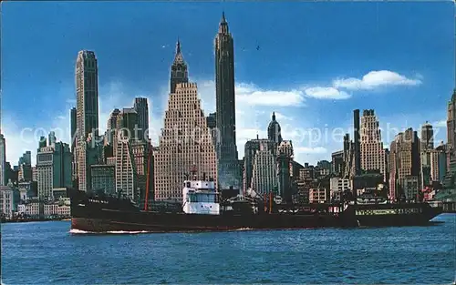 New York City Skyline Manhattan / New York /