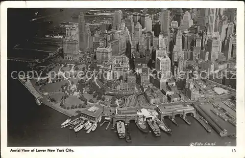 New York City Fliegeraufnahme Skyline Port / New York /