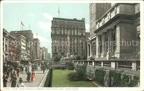 New York City Public Library Fifth Avenue / New York /