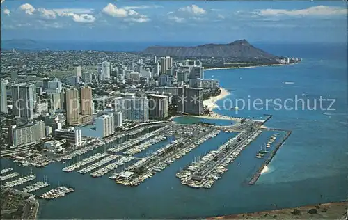 Waikiki Honolulu Yacht Harbor Diamond Head aerial view Kat. Waikiki