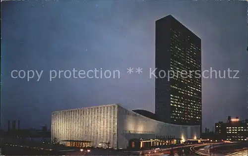 New York City United Nations Headquarters at night / New York /