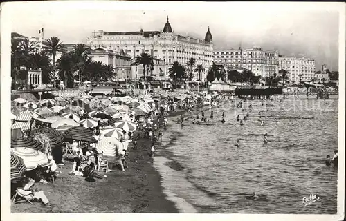 Cannes Alpes Maritimes Plage et Hotels de la Croisette Collection Cote d Azur Kat. Cannes