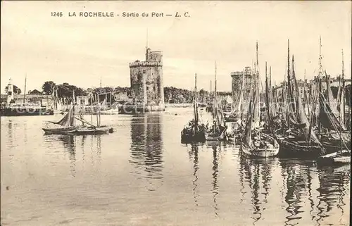 La Rochelle Charente Maritime Sortie du Port Bateau Kat. La Rochelle