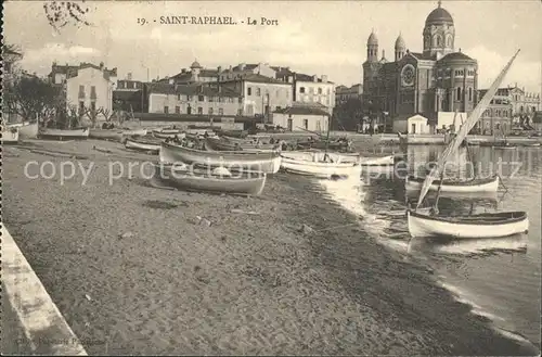 Saint Raphael Var Le Port Kat. Saint Raphael