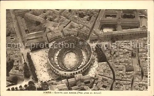 Nimes Corrida aux Arenes vue aerienne Kat. Nimes